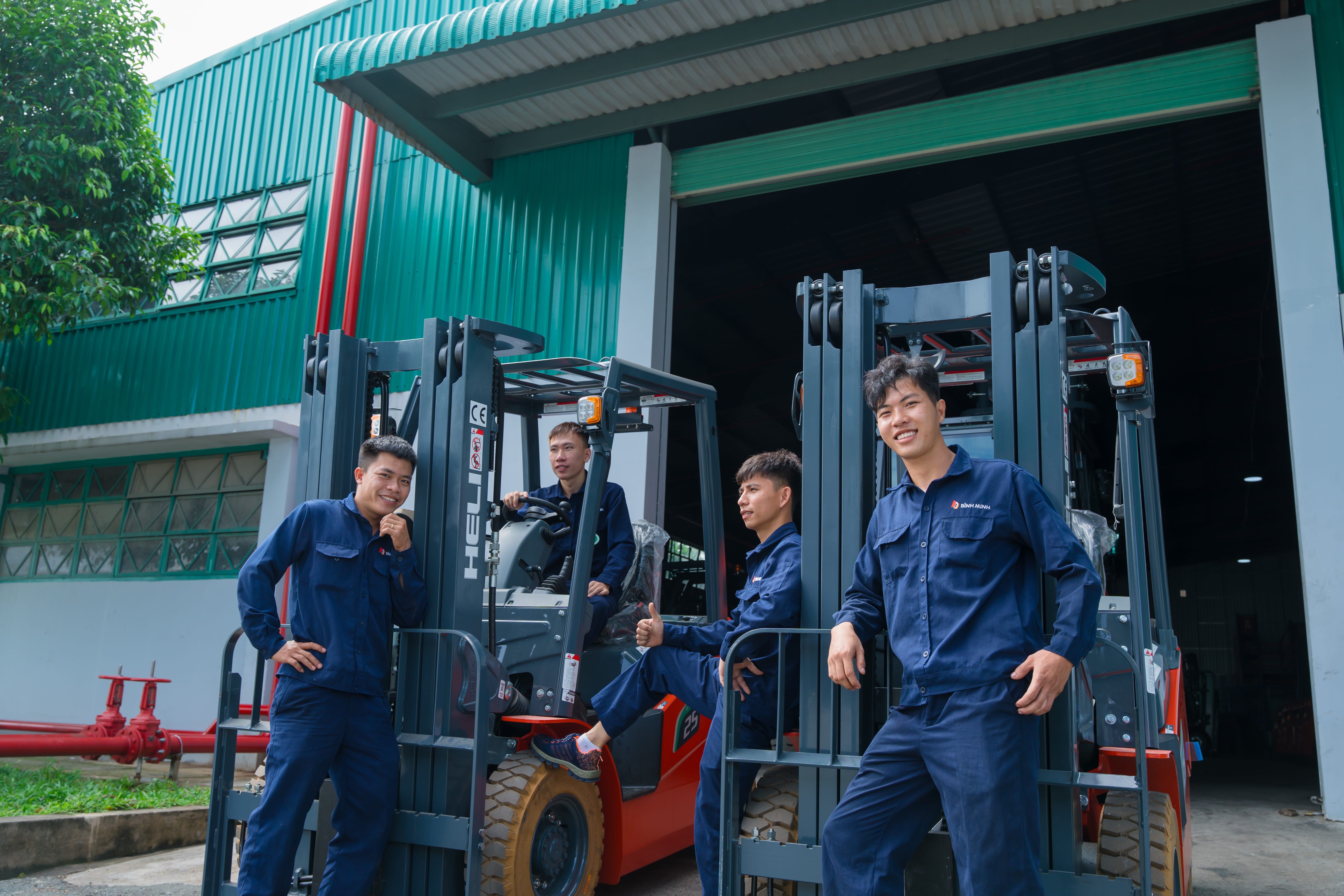 Dịch Vụ Bảo Dưỡng và Sửa Chữa